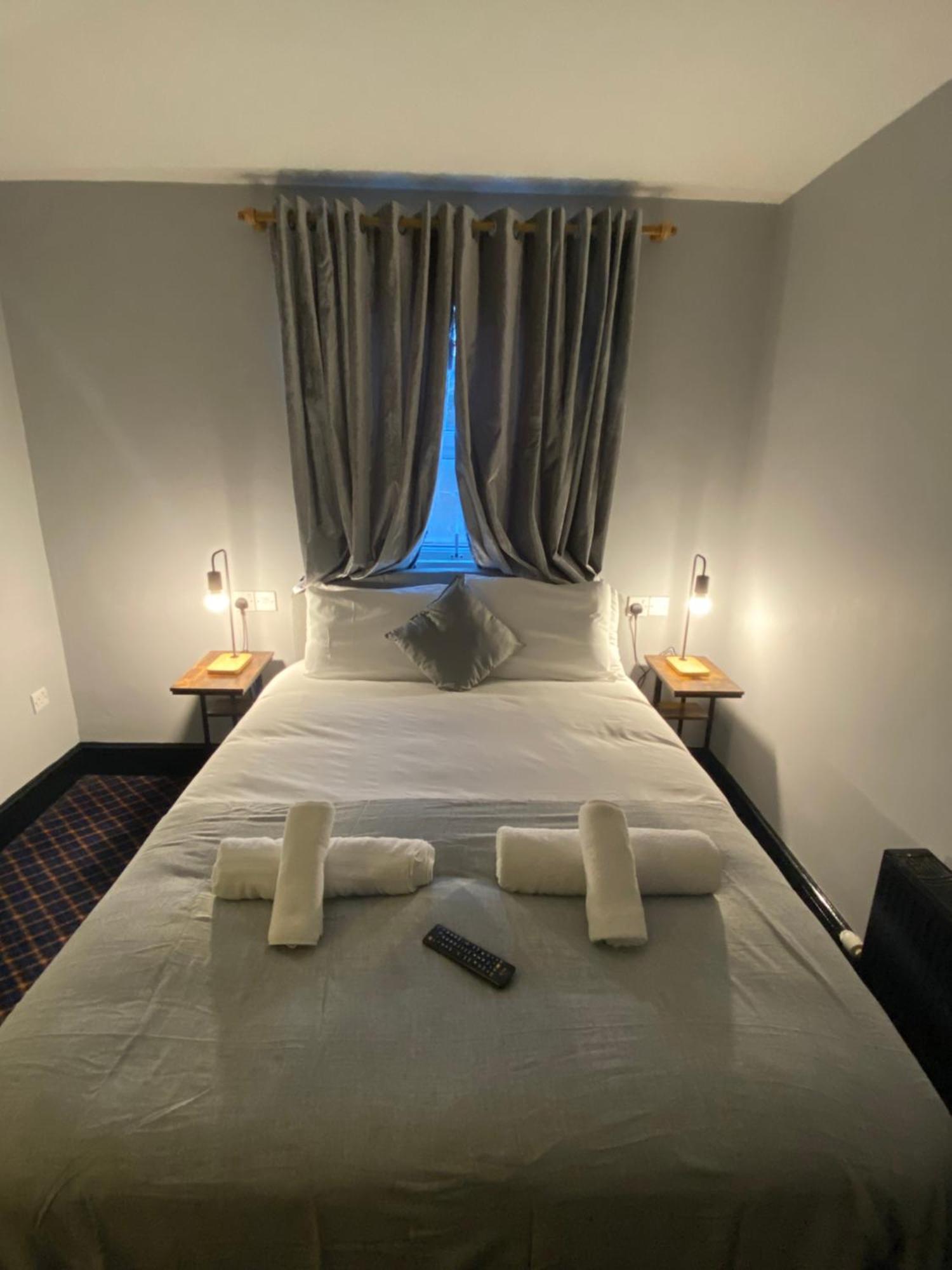 Bay View Rooms At Mentone Hotel Уэстон-сьюпер-Мэр Экстерьер фото