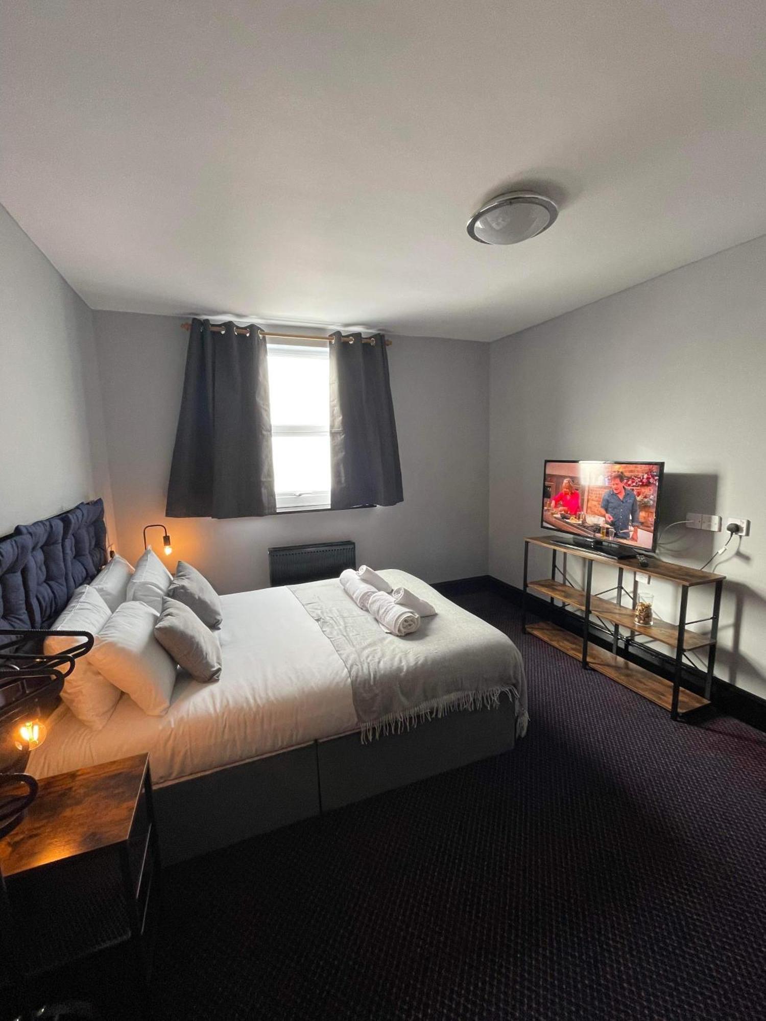 Bay View Rooms At Mentone Hotel Уэстон-сьюпер-Мэр Экстерьер фото