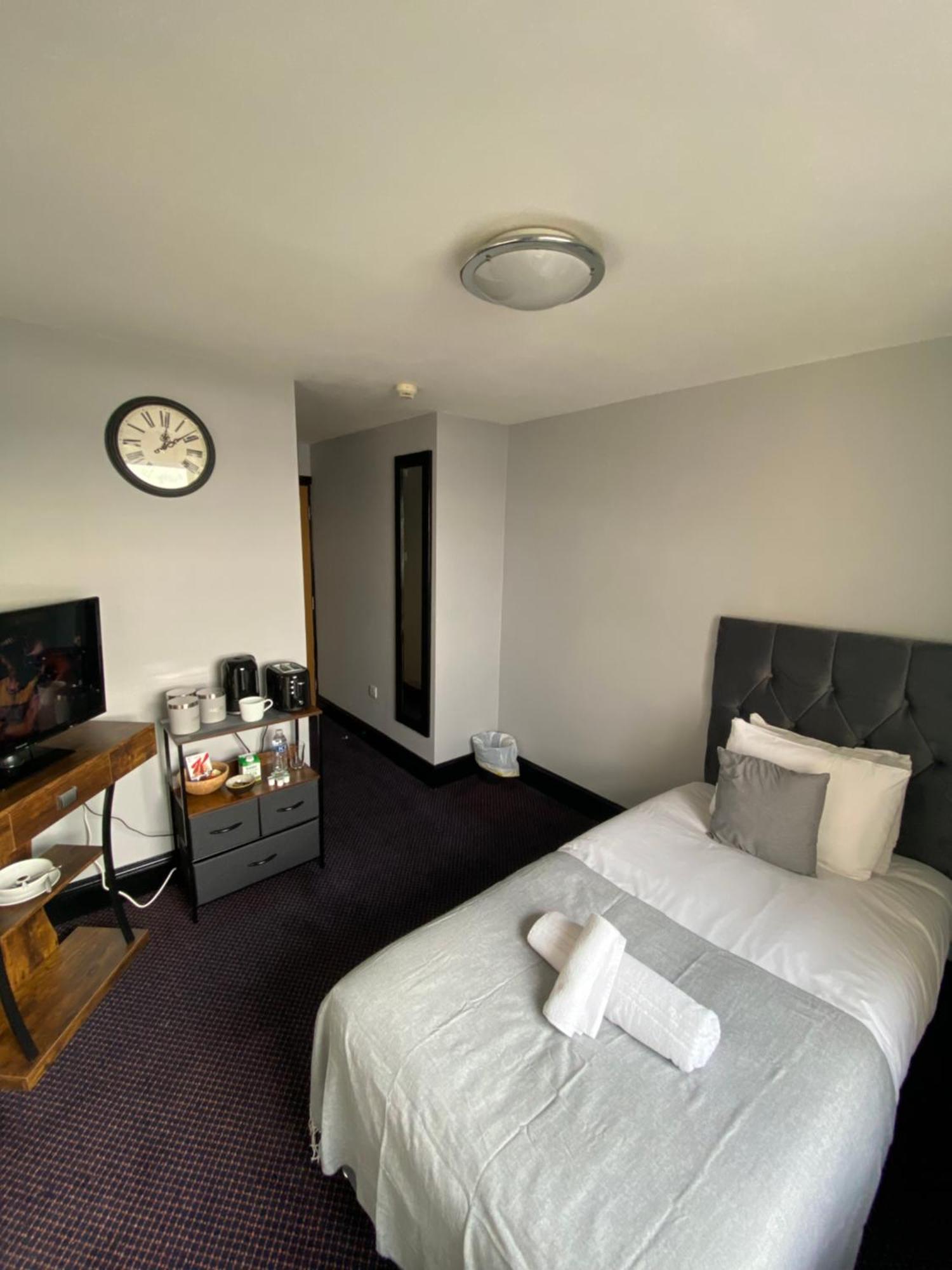Bay View Rooms At Mentone Hotel Уэстон-сьюпер-Мэр Экстерьер фото