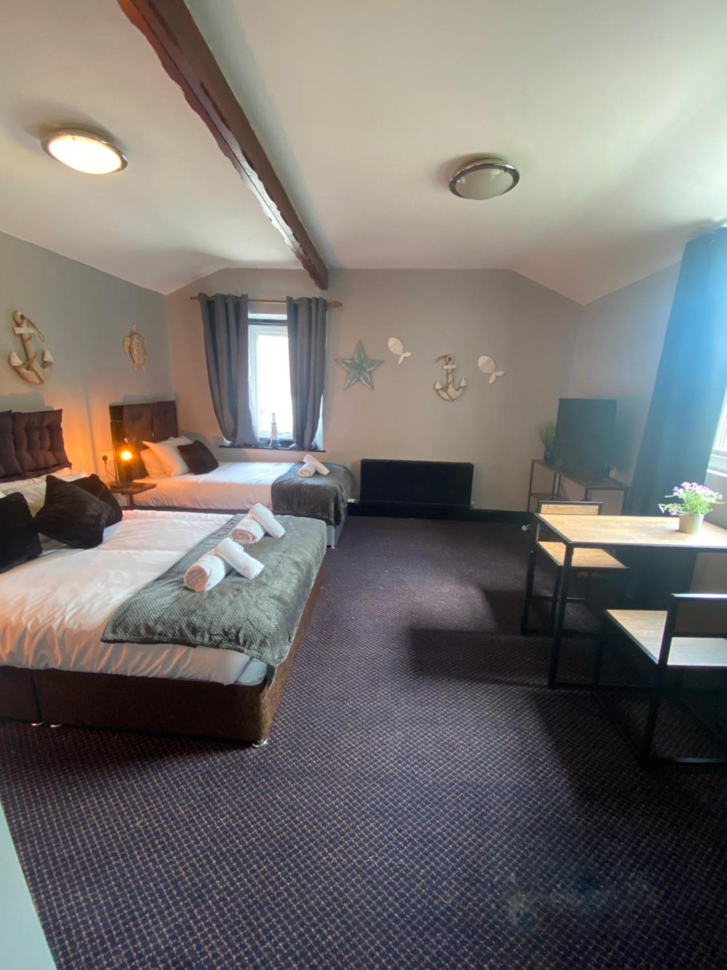 Bay View Rooms At Mentone Hotel Уэстон-сьюпер-Мэр Экстерьер фото